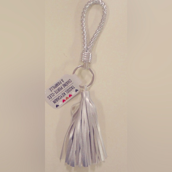 Silver Rope Tassel Key Chain - Picture 3 of 8